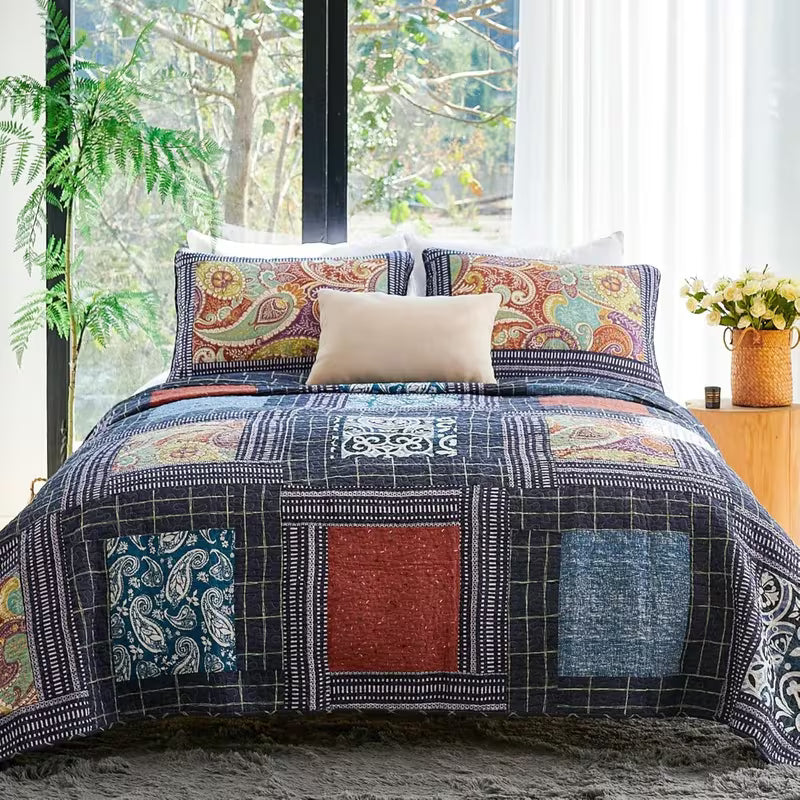 3-Piece Queen Size Bohemian Quilted Duvet Cover and Sheet Set - Lightweight and Breathable Double-Sided Design