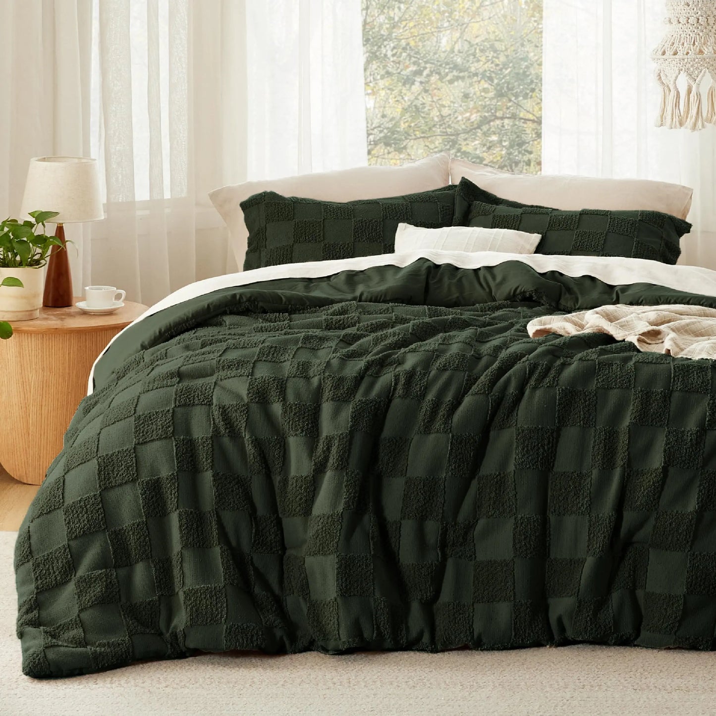 Bohemian Quilted 3-Piece Bedding Set with a soft, breathable comforter and two matching pillowcases.