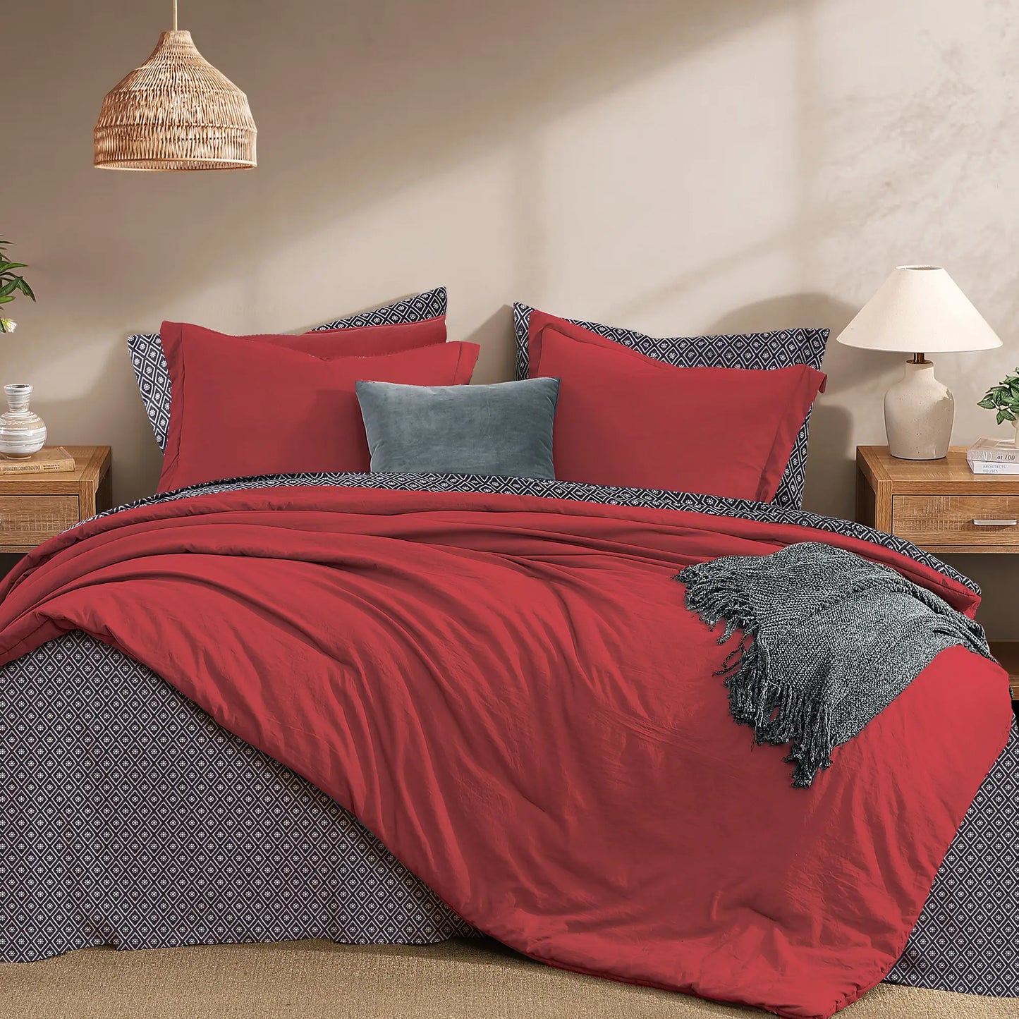 7-Pieces Microfiber Comforter Set, with Double Sided Storage Pockets, 1 Comforter, 2 Pillowcases, 2 Shams, 1 Flat & 1 Fitted Sheet