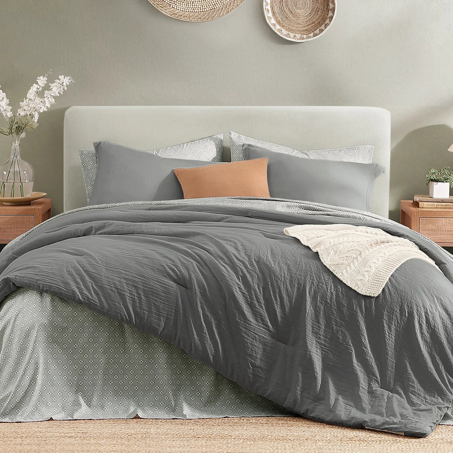 7-Pieces Microfiber Comforter Set, with Double Sided Storage Pockets, 1 Comforter, 2 Pillowcases, 2 Shams, 1 Flat & 1 Fitted Sheet